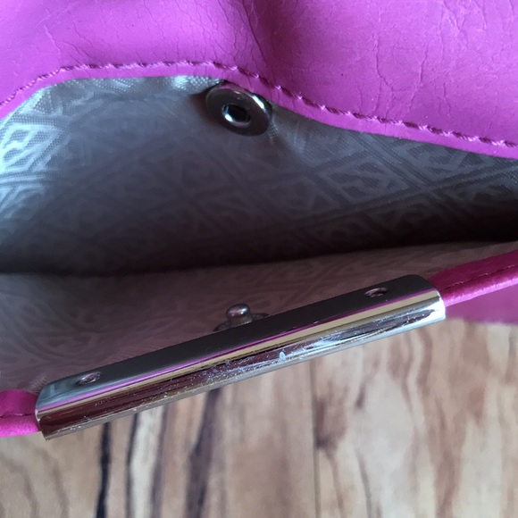 Relic by Fossil purple pink orange color block vegan zip around wallet wristlet - Picture 6 of 9